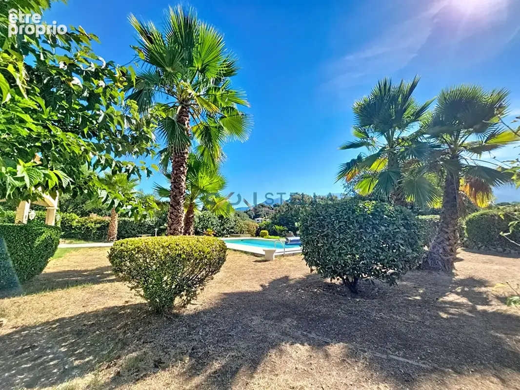 Propriété d'exception avec 3 maisons, piscine et jardin paysagé - Plaine de Peri - photo 16