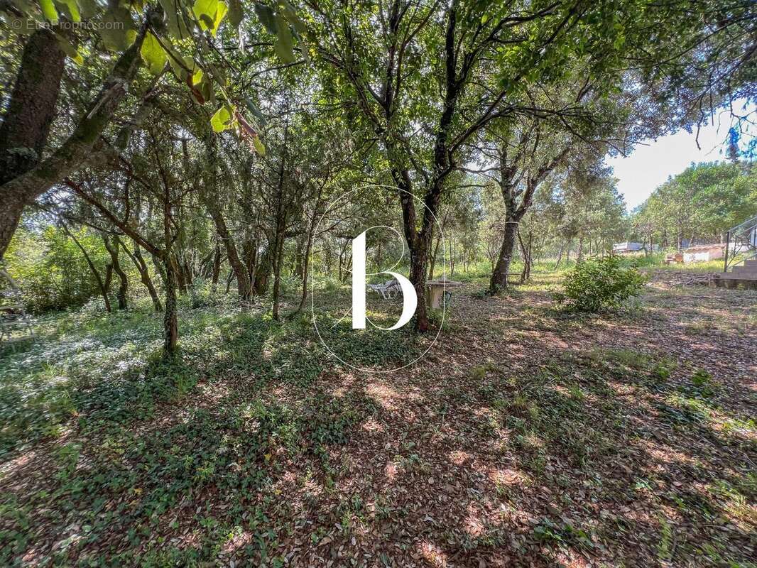 Maison à GOUDARGUES