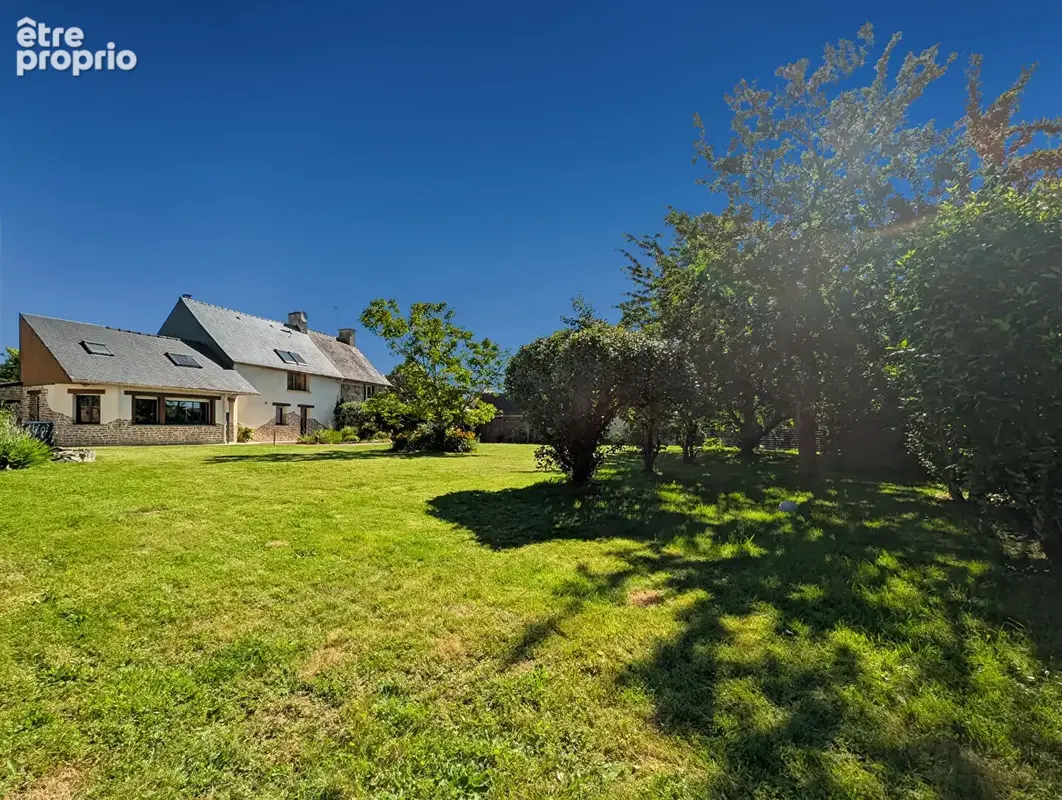 MAISON 6 PIÈCES  de140 M²  et Terrain de 1 200 m²  - En plein coeur de Saint Aubin D'Aubigné - photo 2