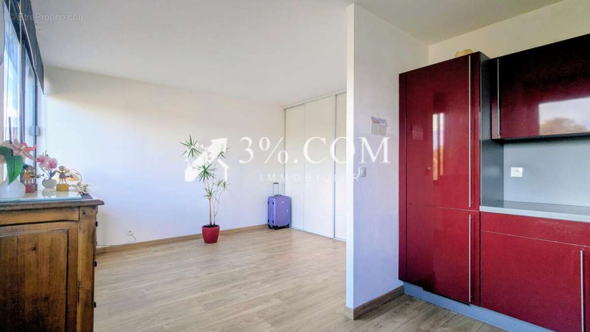 Studio 28 m2 secteur Jardin Public - photo 3