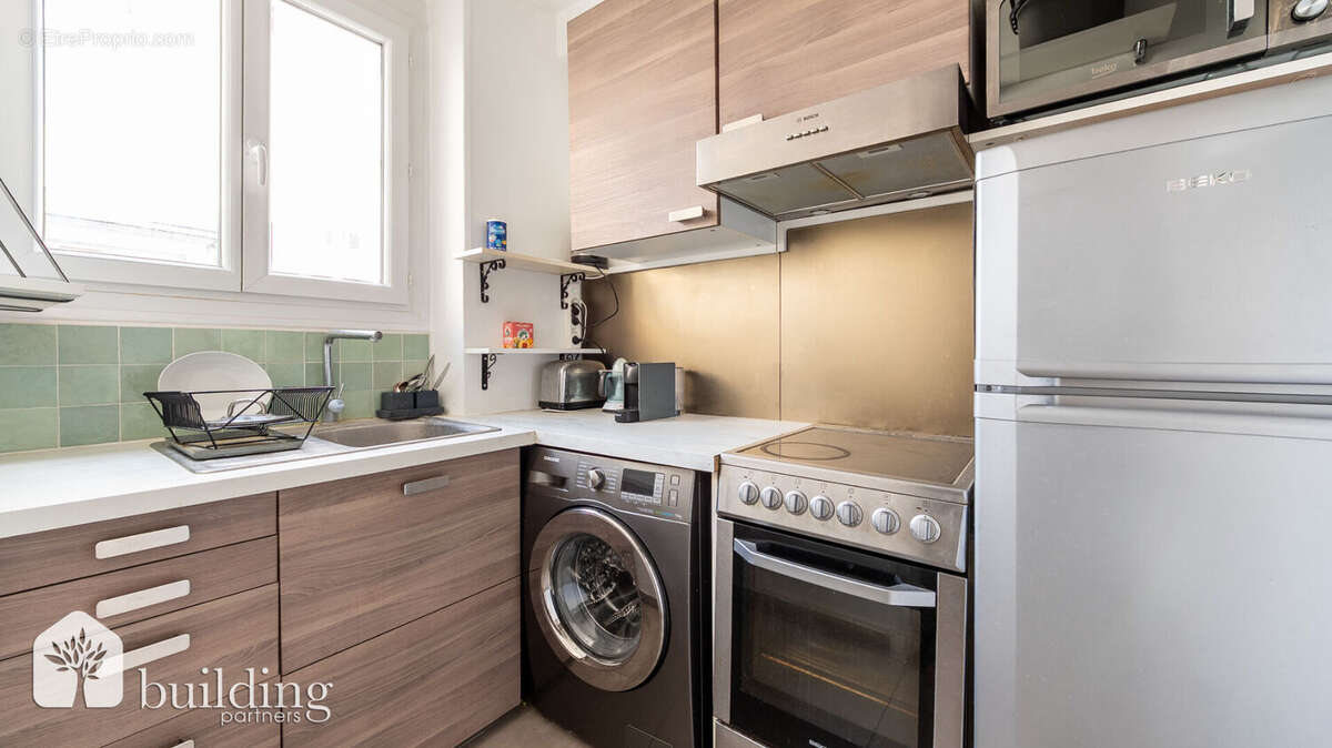 Appartement à PARIS-17E