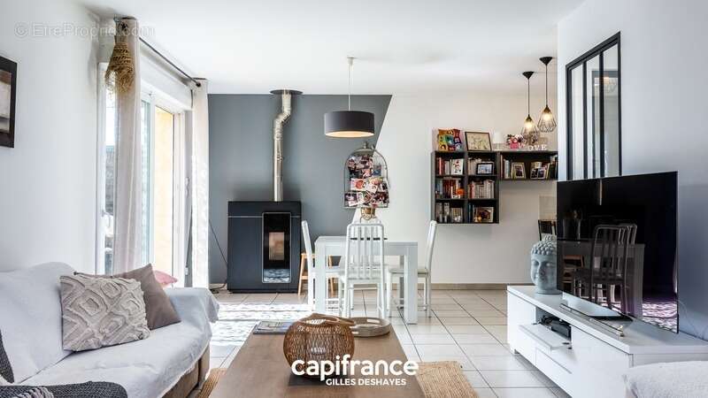 Maison à SAINT-DIDIER-SUR-CHALARONNE