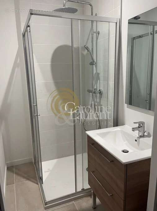 Appartement à ROGNES