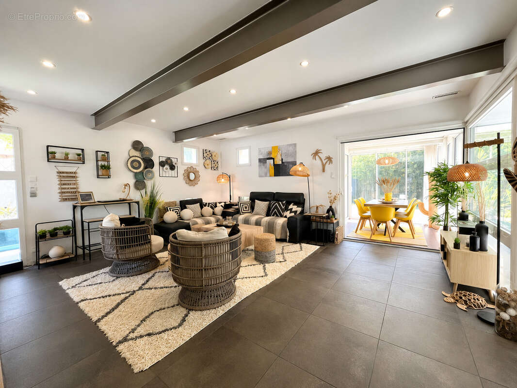 Maison T6 avec 1200 m2 de jardin - photo 6