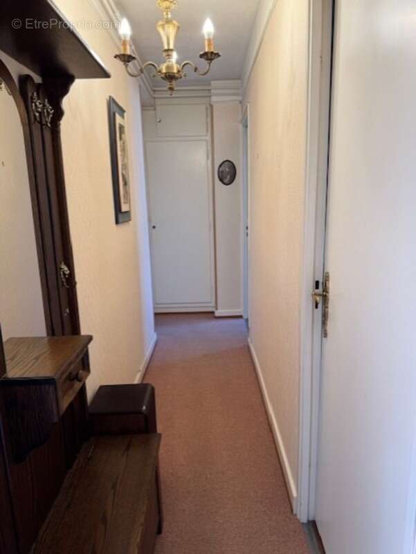 Appartement à AMNEVILLE