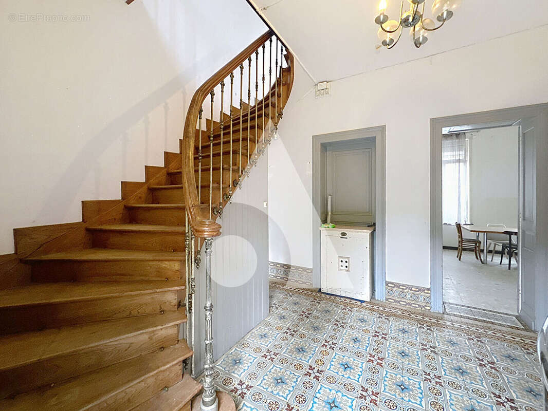 Maison à MONCHAUX-SUR-ECAILLON