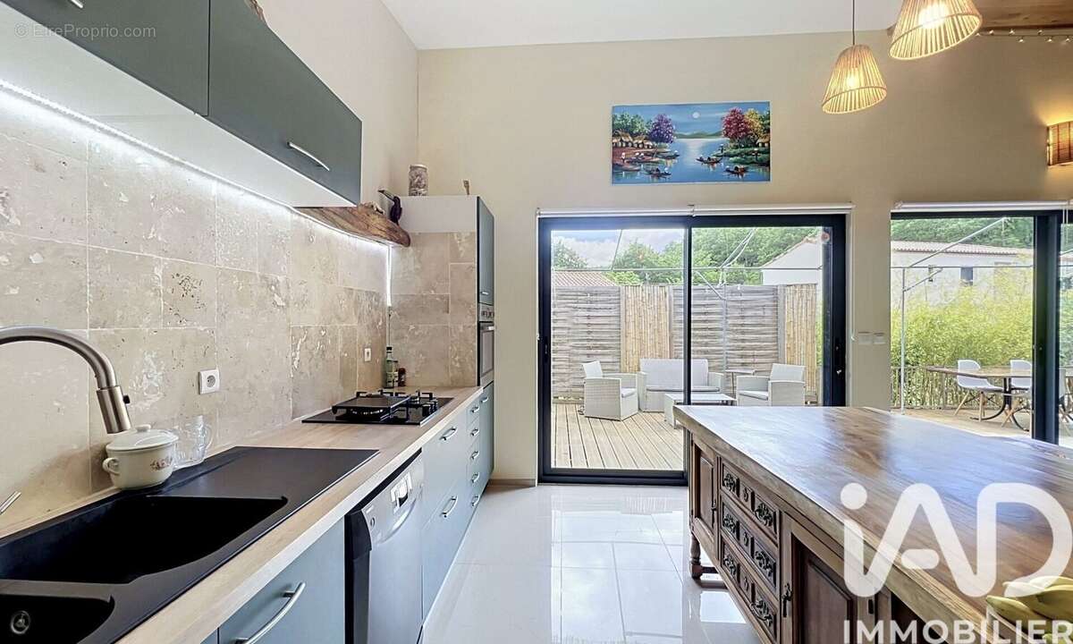 Maison 85 m² à Salazac  - photo 5