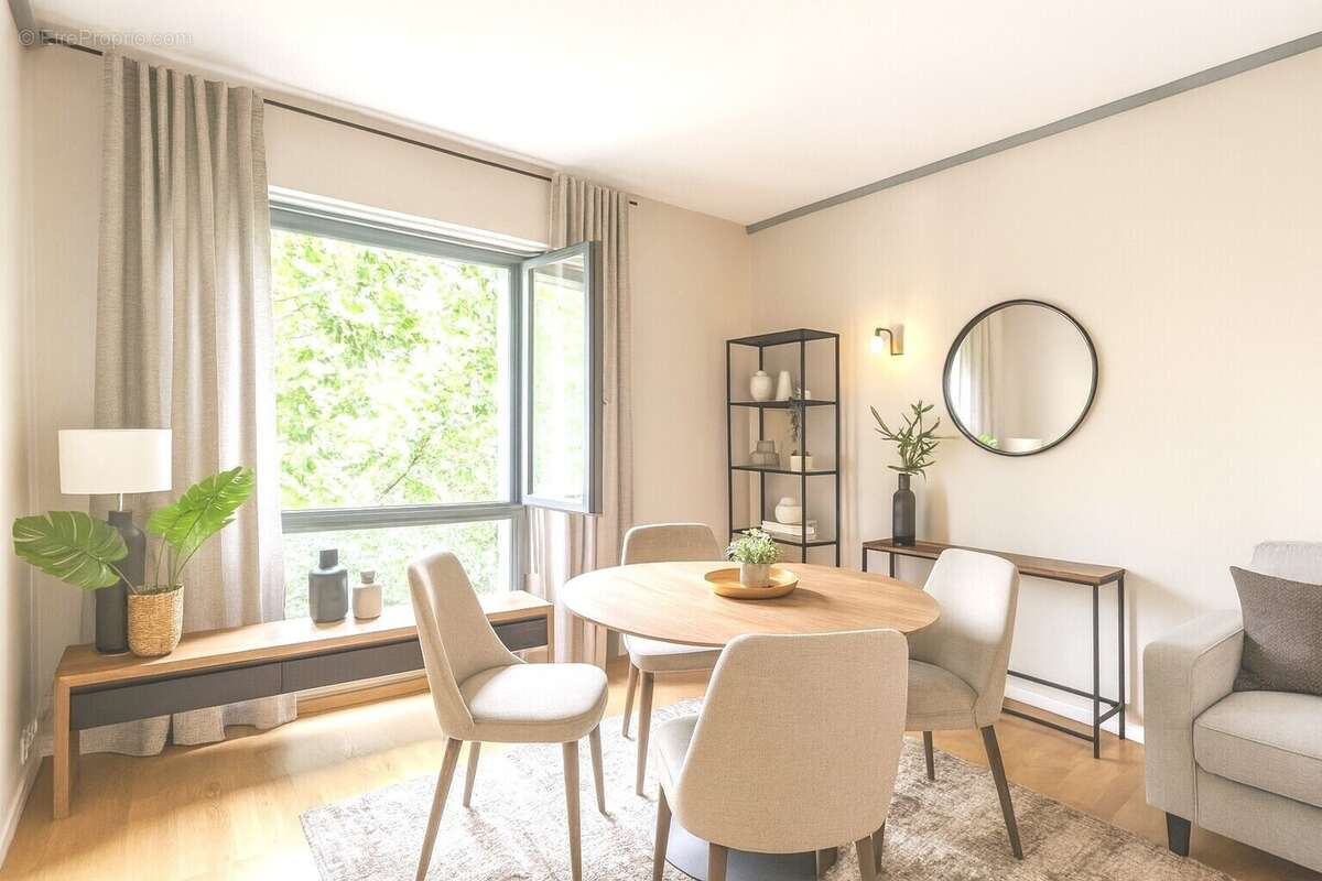 Appartement à PARIS-20E