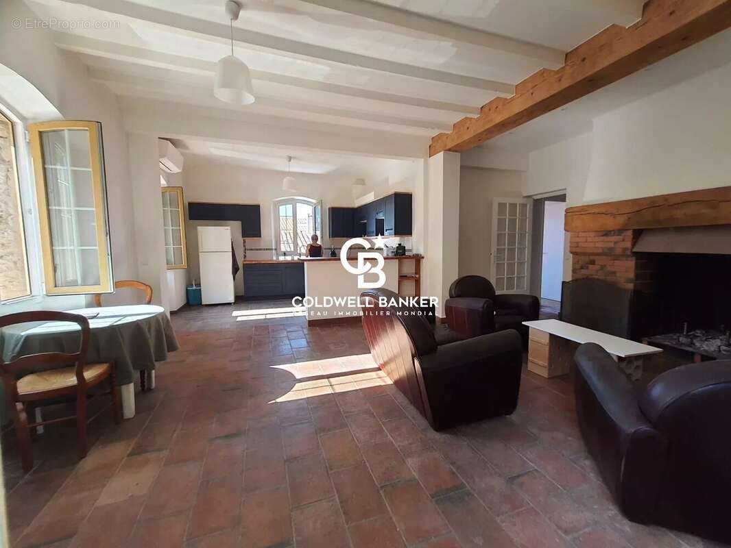 Maison à LA GARDE-FREINET