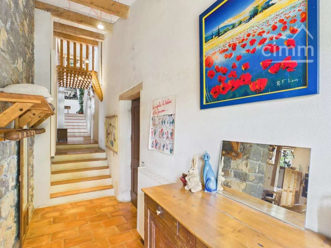 Maison à SAINT-ANDRE-DE-CRUZIERES