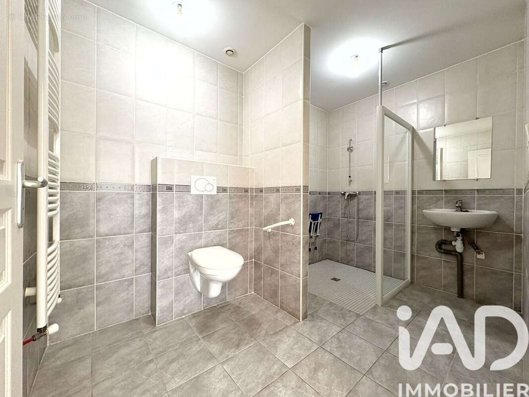 Photo 8 - Appartement à SALAISE-SUR-SANNE