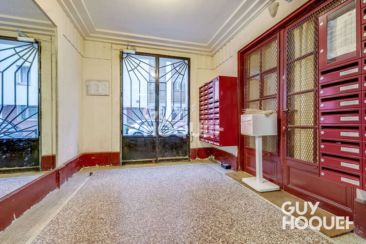 Appartement à PARIS-20E