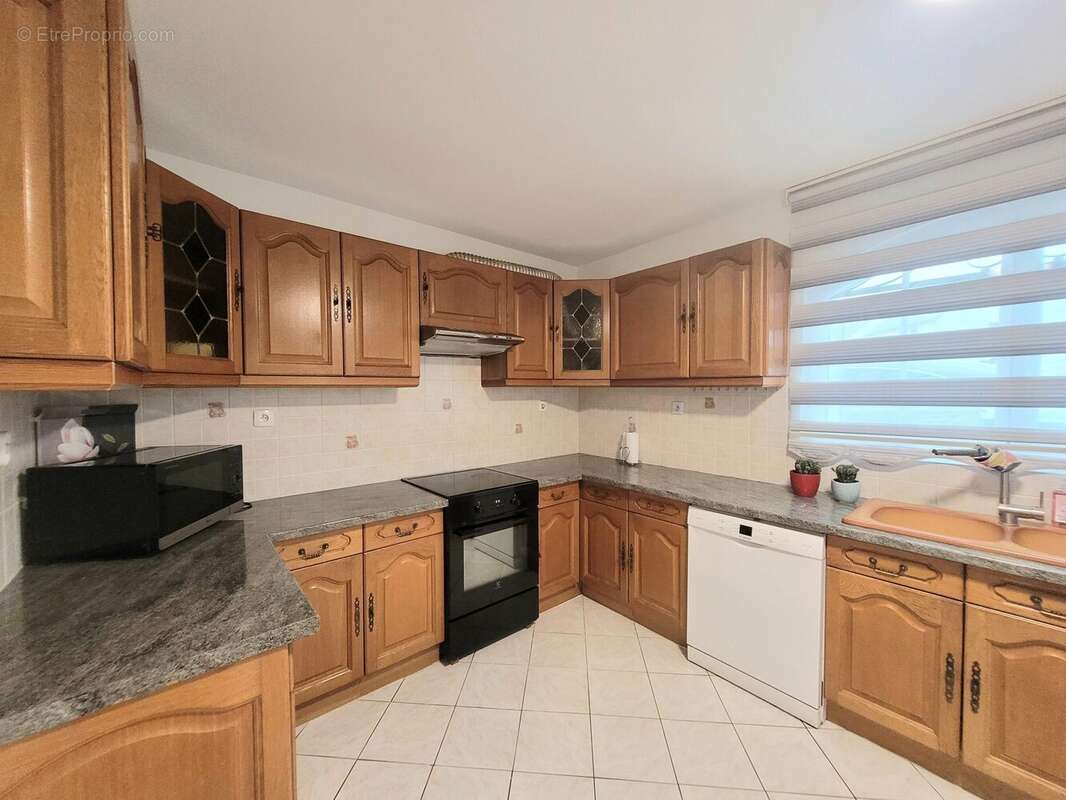 Maison à SAINT-PIERRE-DES-CORPS