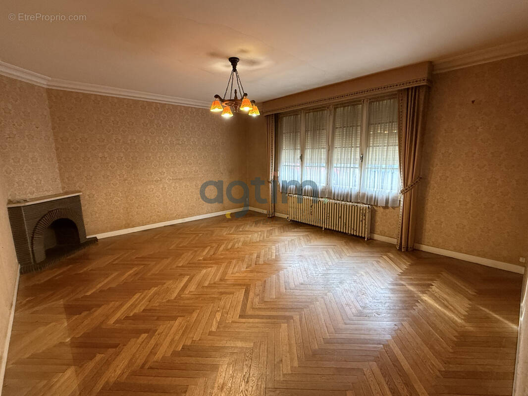 Maison à LA ROCHE-SUR-YON