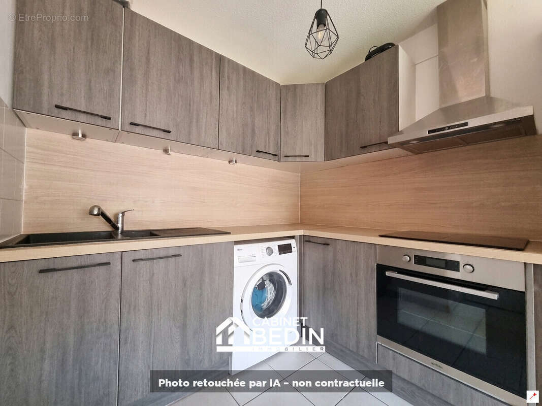 Appartement à SAINT-QUENTIN-DE-BARON