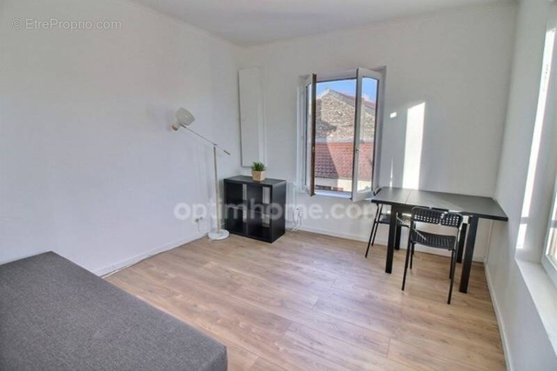 Appartement à CARRIERES-SOUS-POISSY