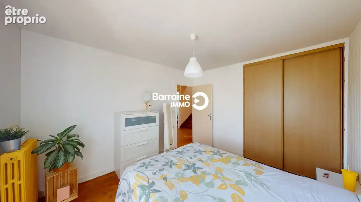 A vendre exclusivite brest lambezellec maison t6 de 110m²  habitables ( 138 utiles) 4 chambres jardin garage - photo 9