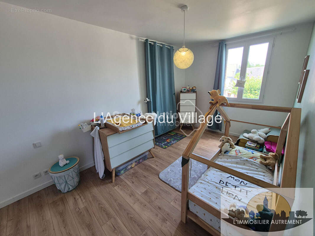 Maison à SAINT-CREPIN-IBOUVILLERS