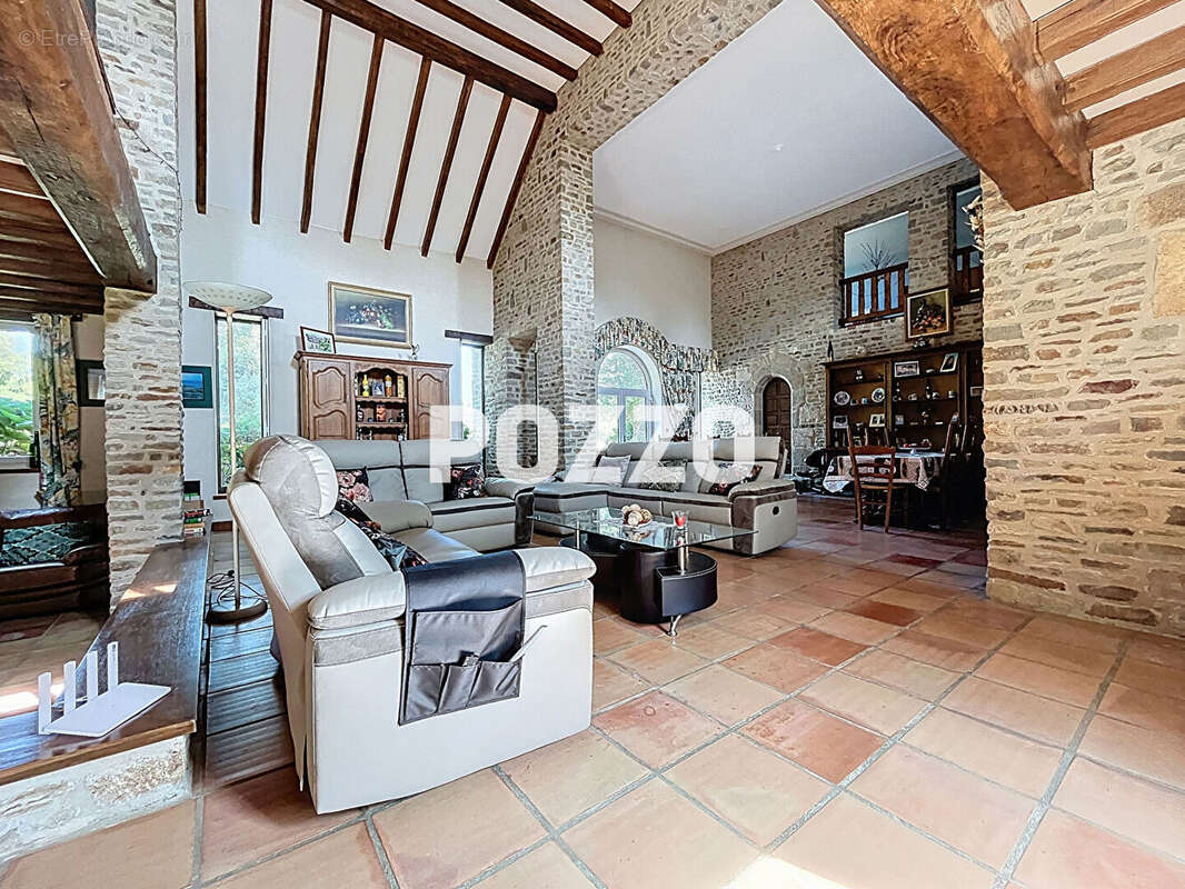 Maison à SAINT-AUBIN-DES-PREAUX