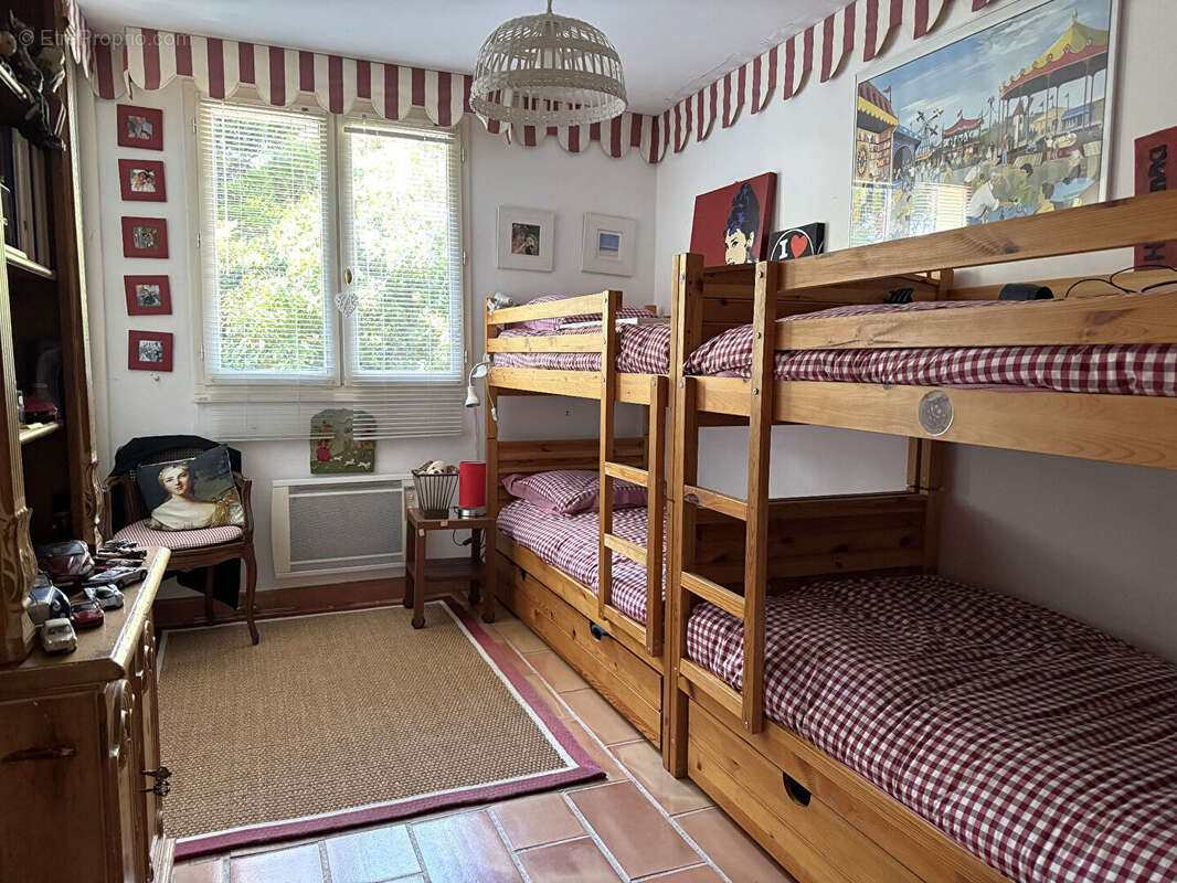 Maison à LES ANGLES