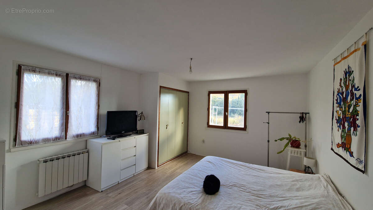 Maison à SAINT-JEAN-DE-LA-BLAQUIERE