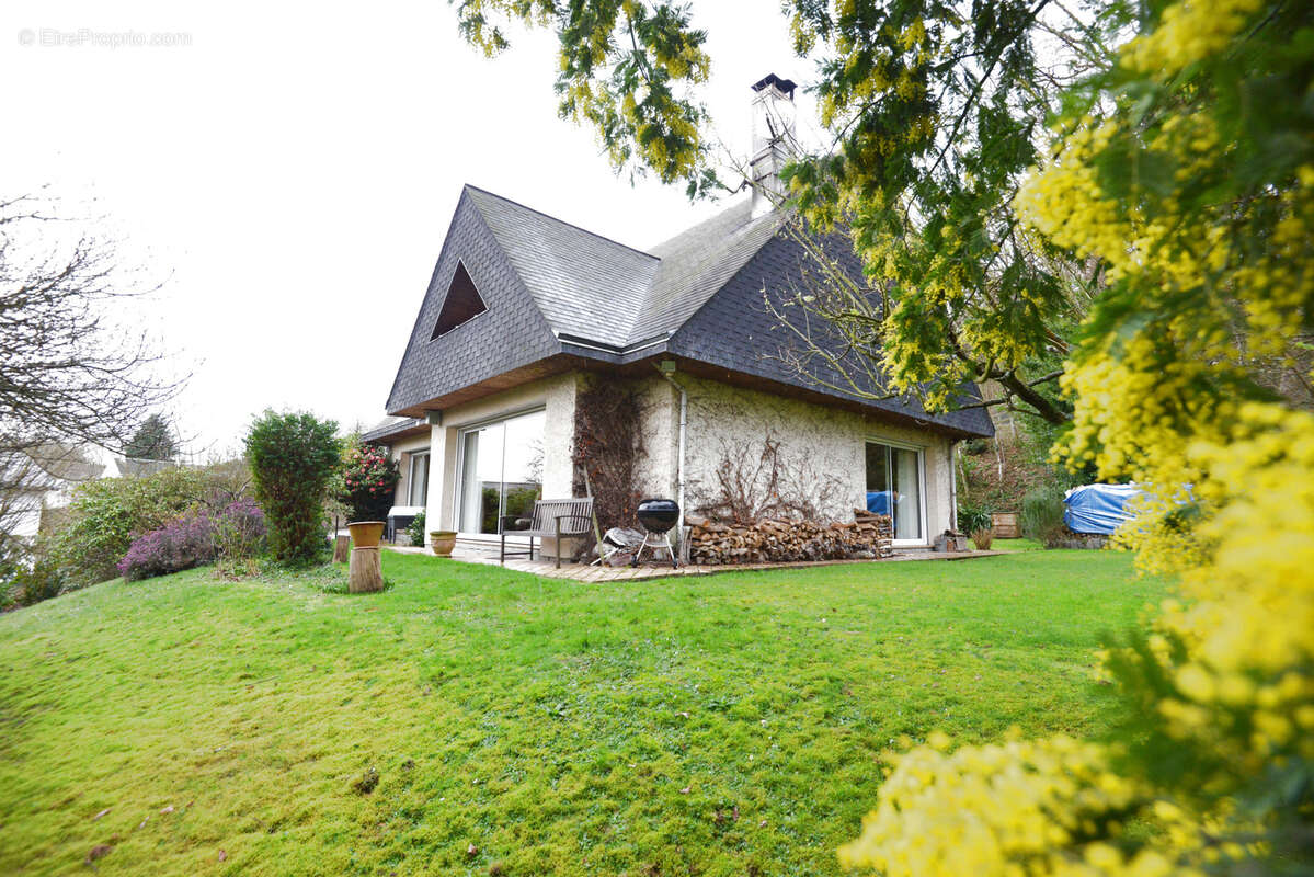 Maison à LA FRENAYE