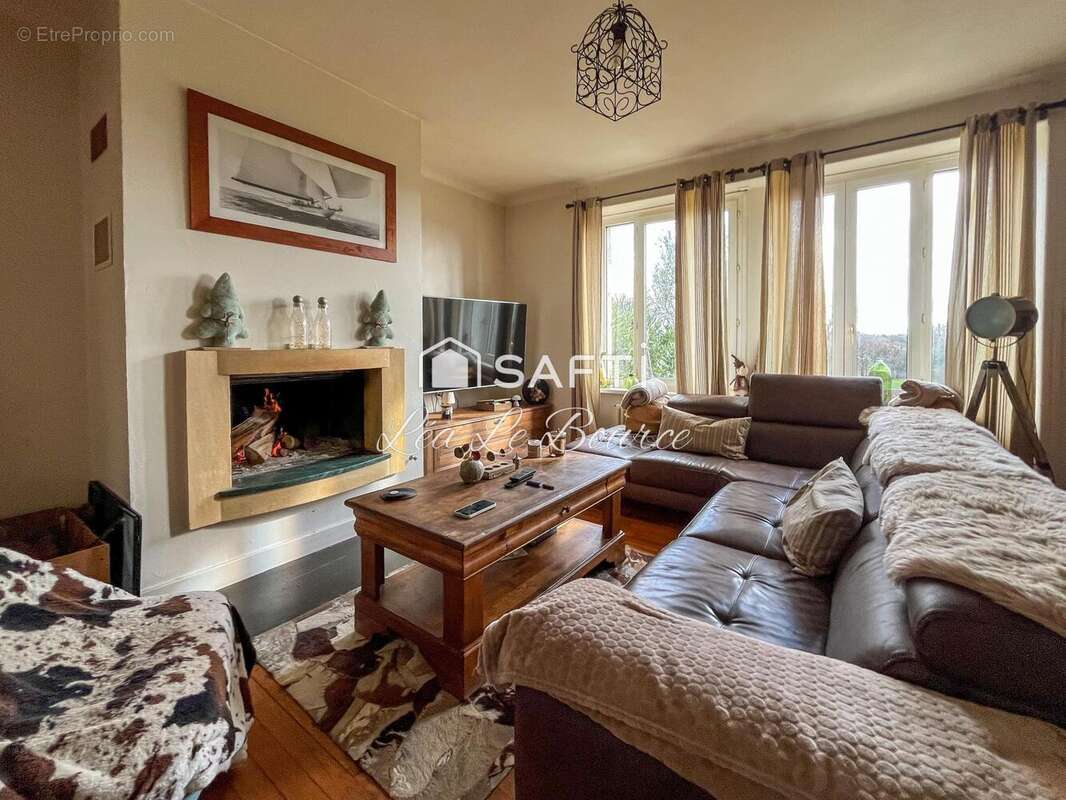 Photo 3 - Maison à ERGUE-GABERIC