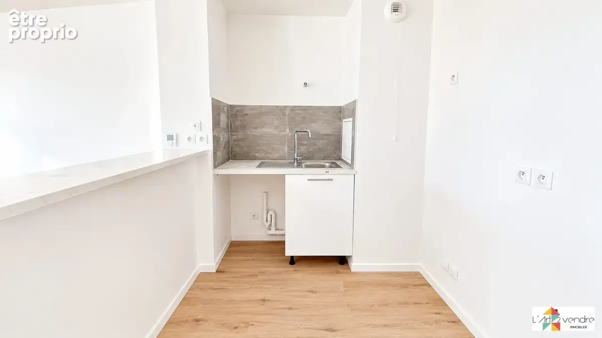 Appartement 2 pièces 44 m² à vendre à Corbeil-Essonnes (91100) - photo 5