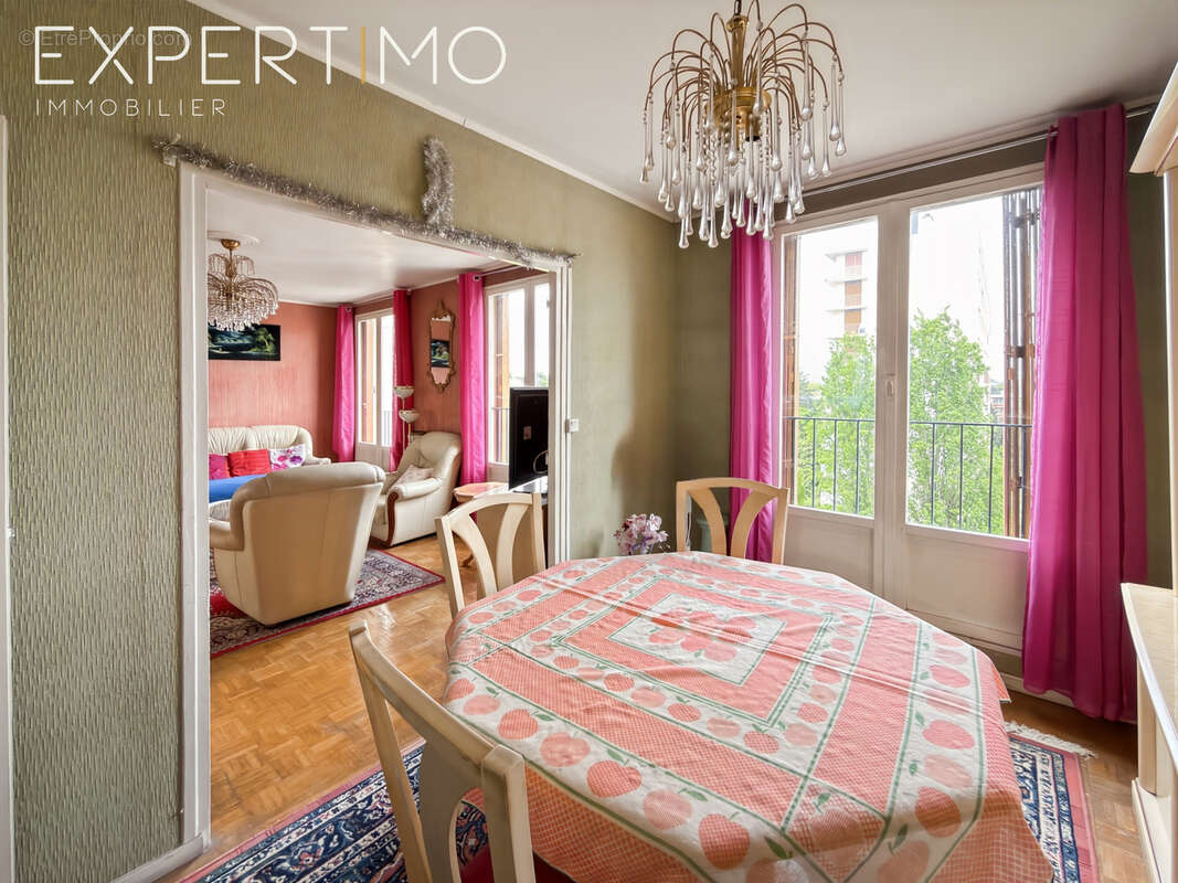Appartement à EPINAY-SUR-SEINE