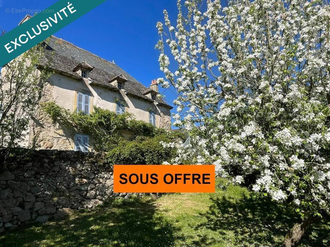 Photo 1 - Maison à LANUEJOULS