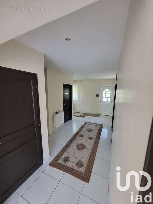 Photo 6 - Maison à SARCELLES