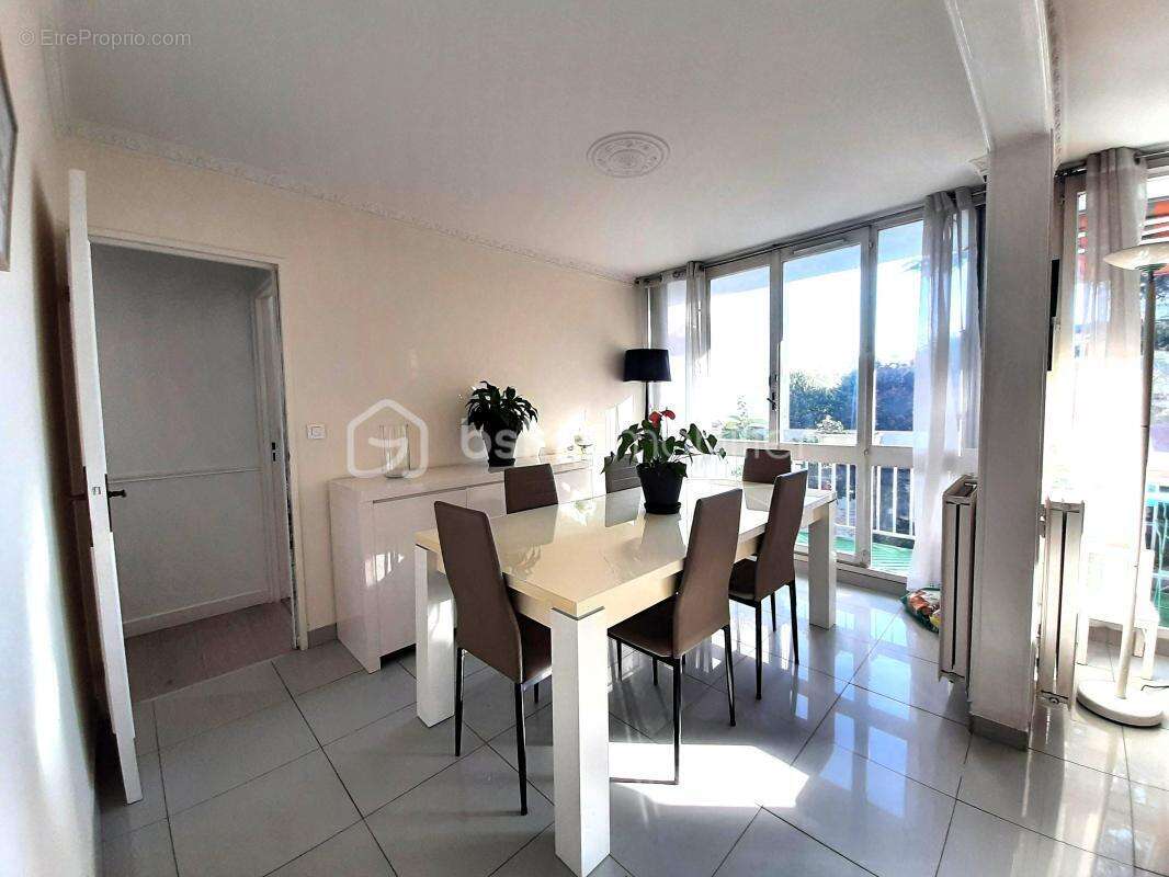 Appartement à CHELLES