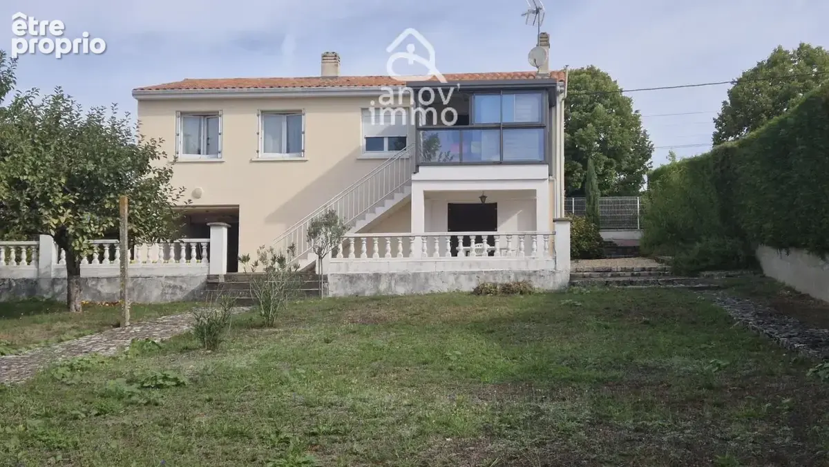 Maison à MOUTHIERS-SUR-BOEME