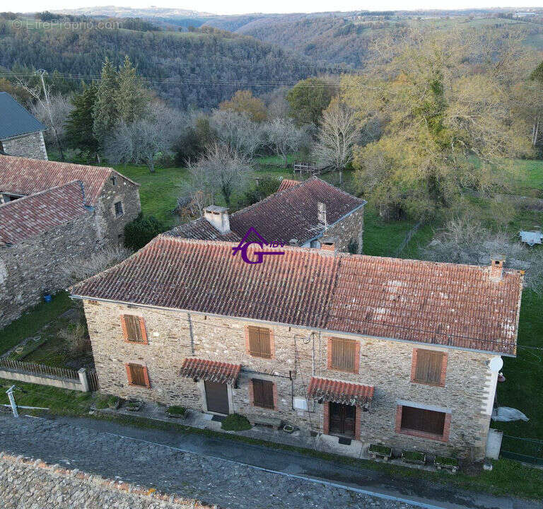 Maison à MIRANDOL-BOURGNOUNAC