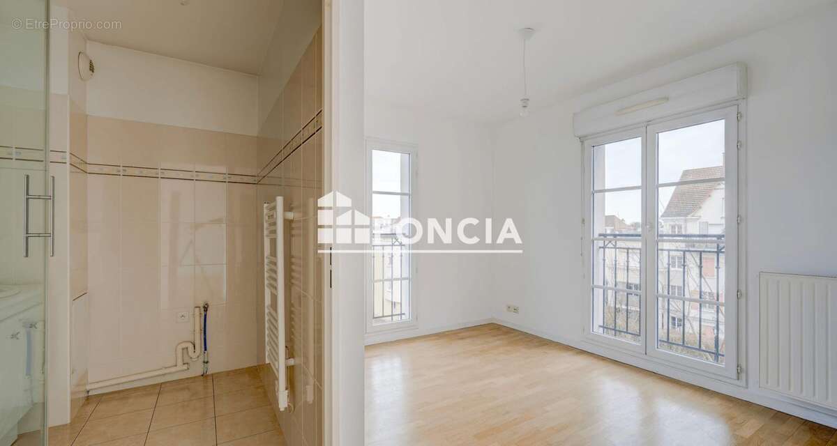 Appartement à LE PLESSIS-ROBINSON