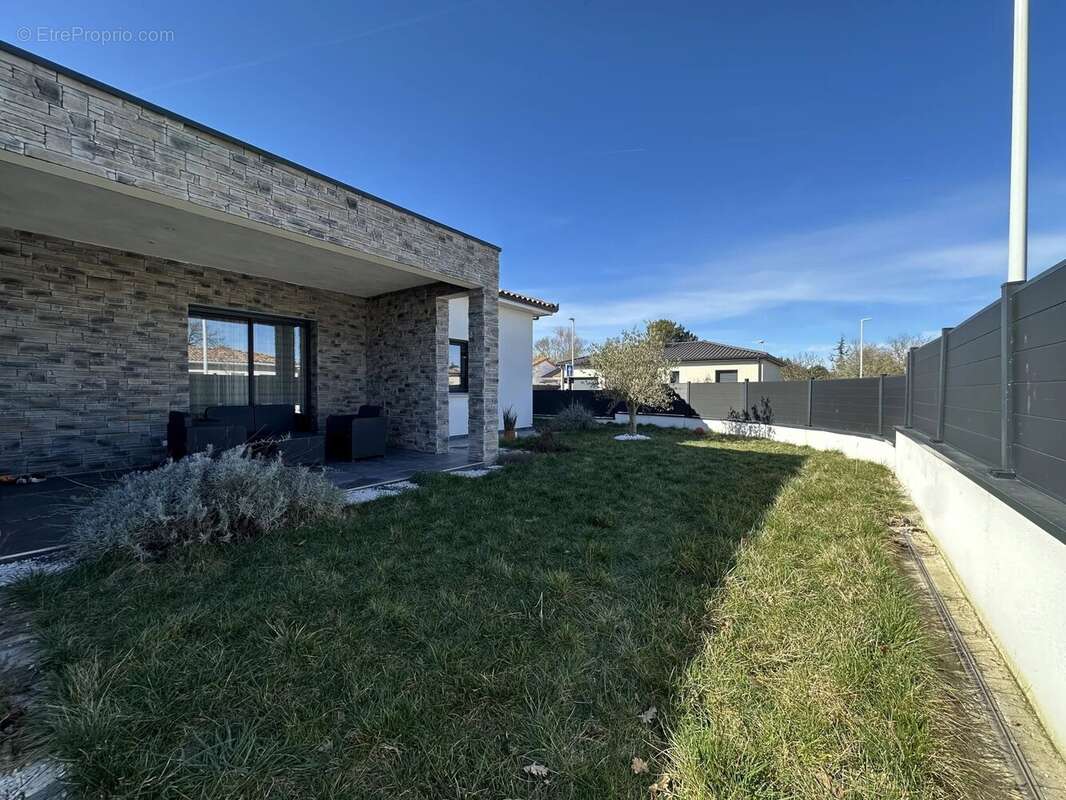 Maison à VERNET