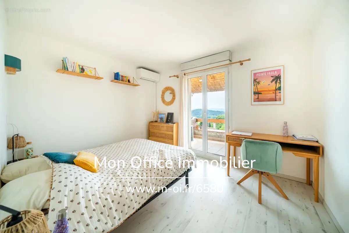 Appartement à EGUILLES