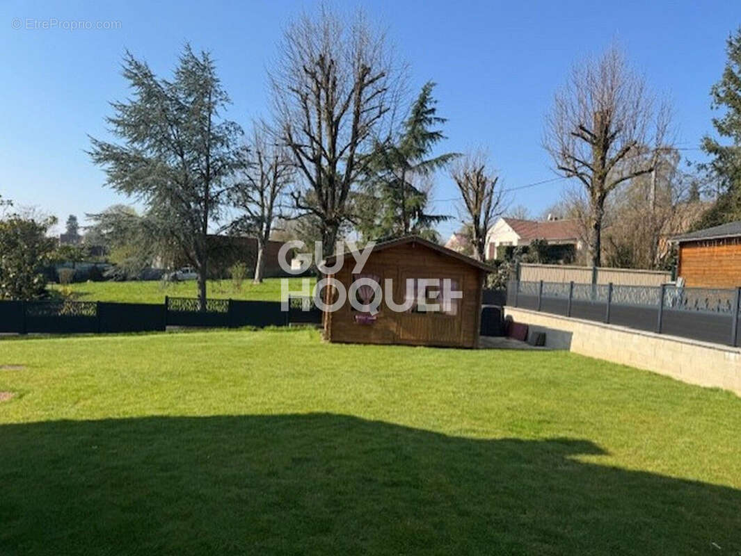 Maison à MOEURS-VERDEY