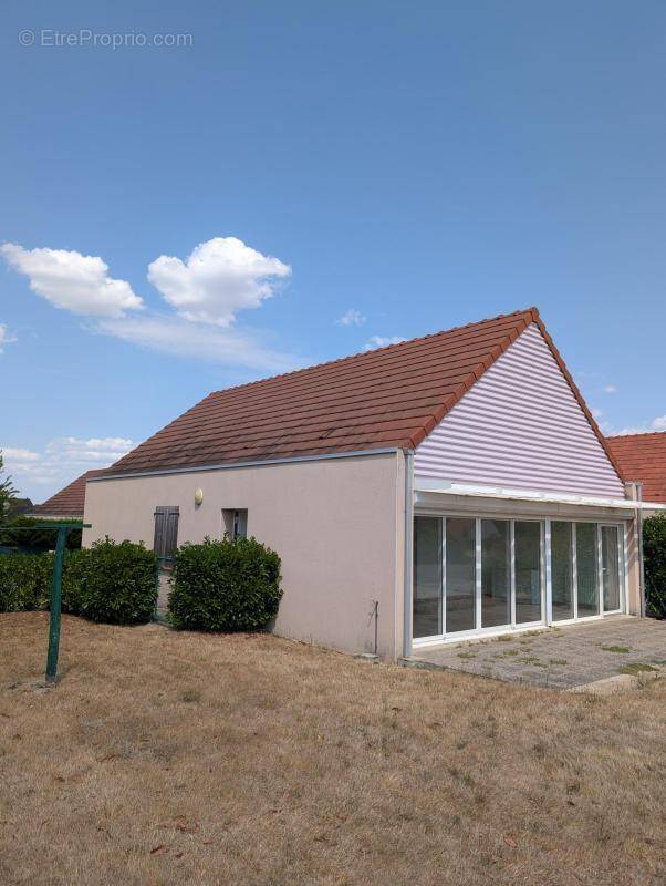 Maison à NEUVY