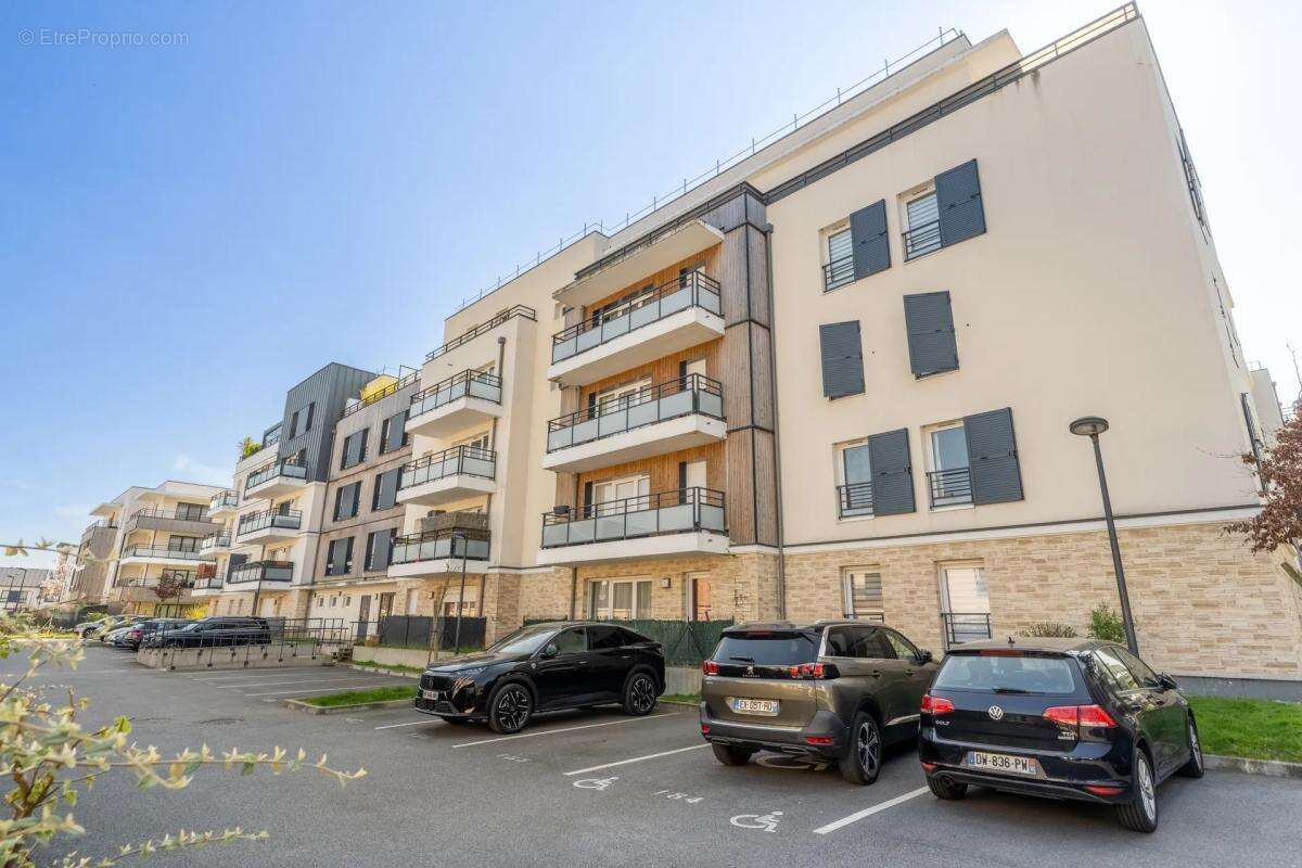 Appartement à MAUREPAS