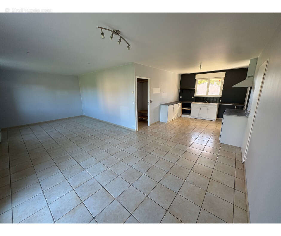 Maison à LES CAMMAZES