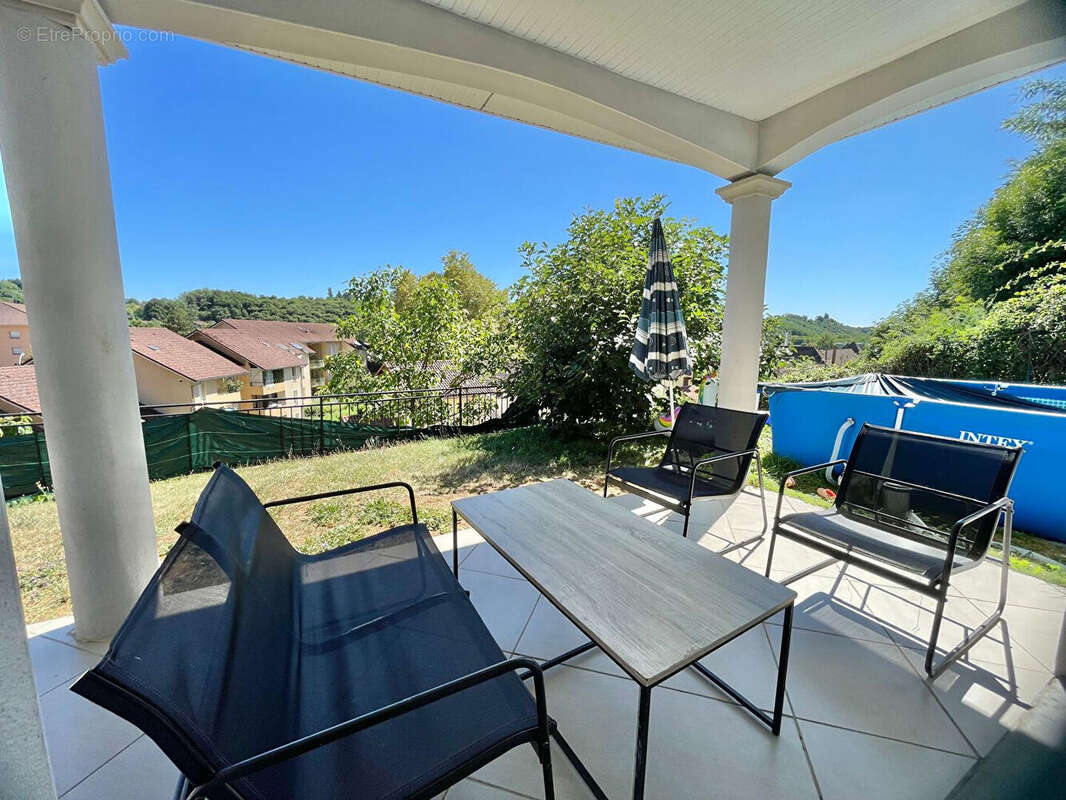 Maison à SAINT-CLAIR-DE-LA-TOUR