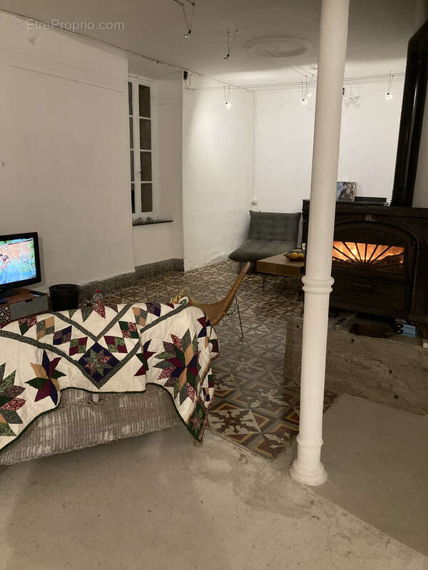 Maison à SAINT-LAURENT-DE-LA-CABRERISSE