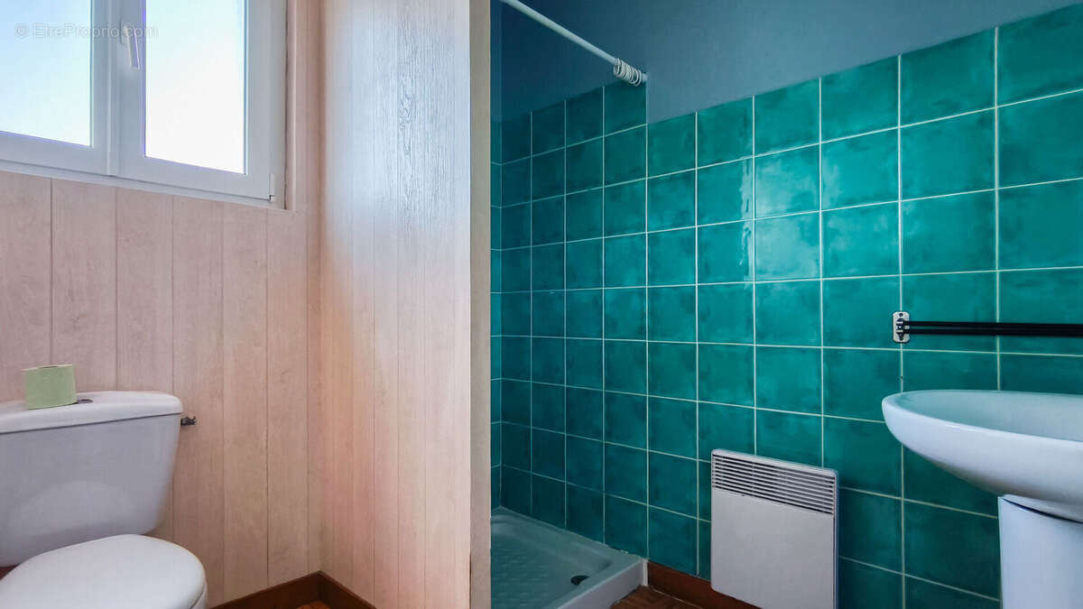 Trégunc - Secteur champêtre, maison 4 chambres et combles aménageables - photo 9