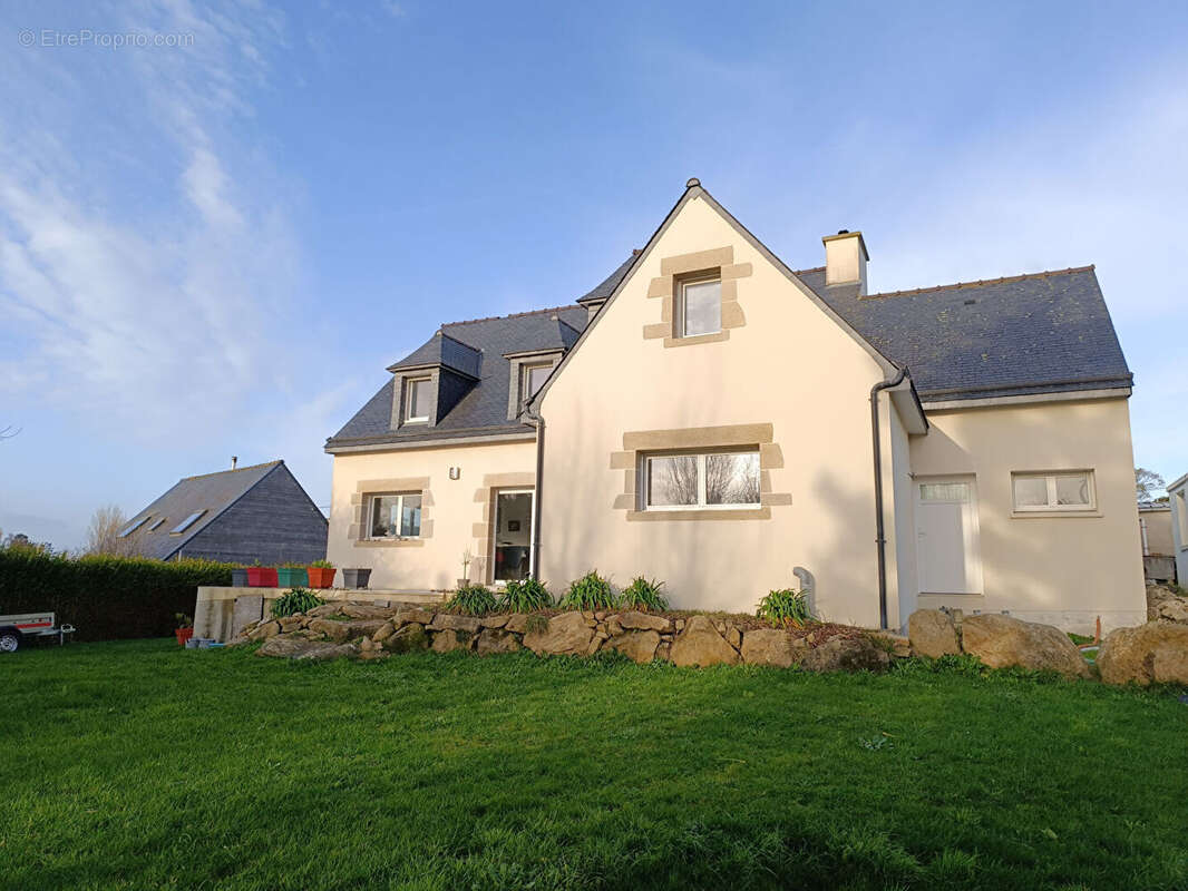 Maison à PLEUMEUR-BODOU