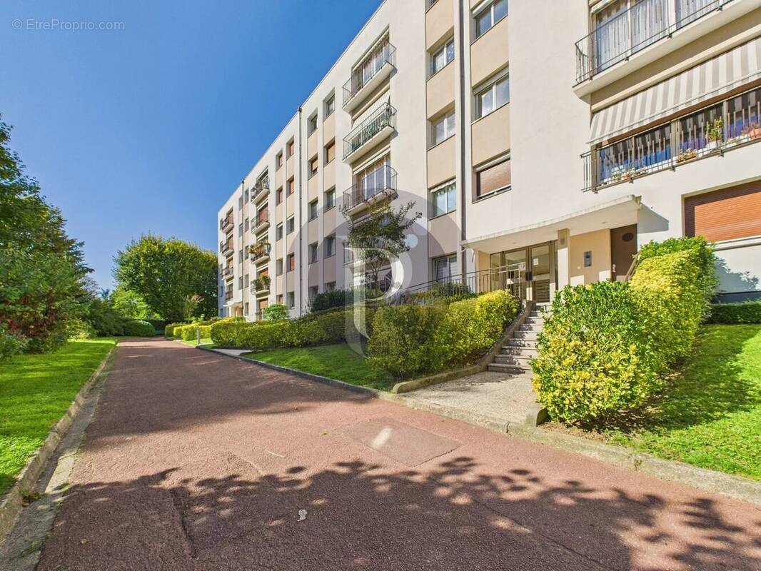 Appartement à CHATENAY-MALABRY