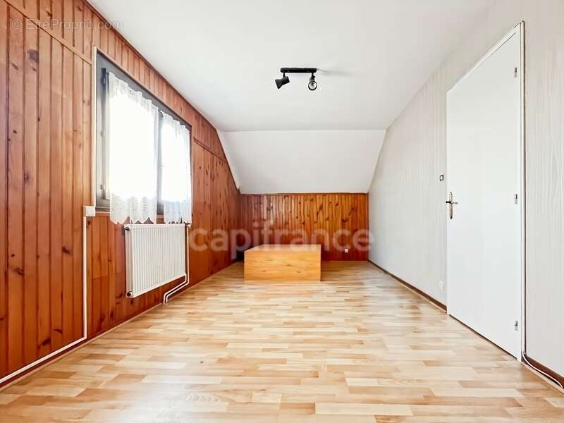 Maison à CHEVIGNY-SAINT-SAUVEUR