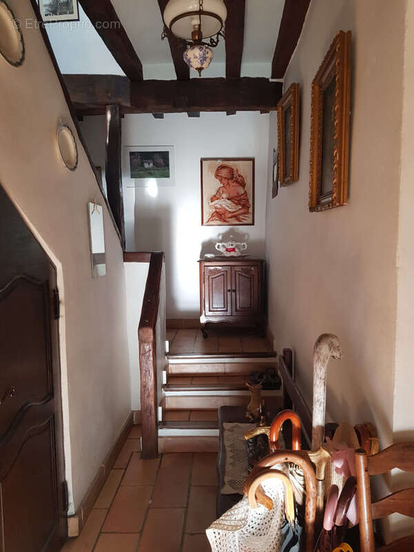 Exclusivité - Demeure d’exception du XVe siècle au cœur de la Provence - Saint Trinit (Vaucluse) - photo 14