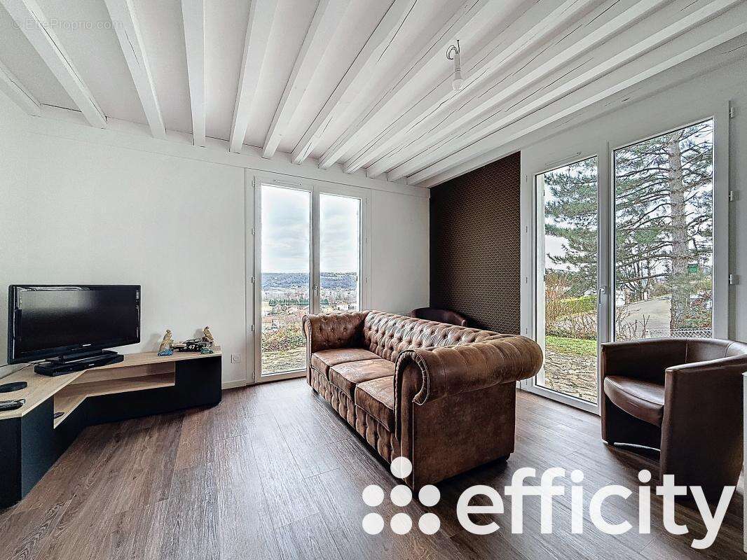 Maison à LOIRE-SUR-RHONE