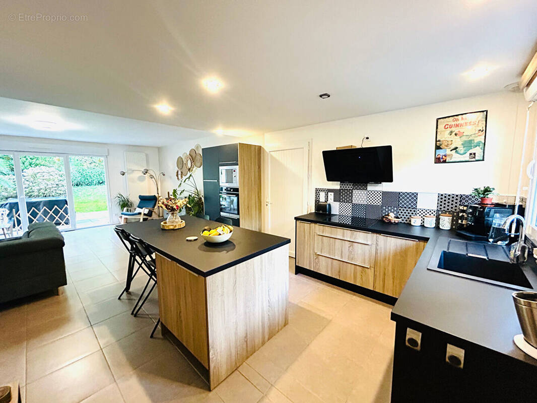 Maison à SAINT-MARTIN-DE-SEIGNANX